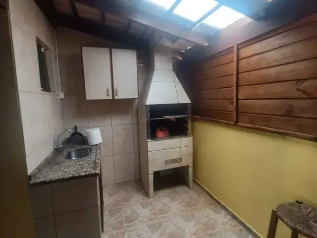 Imagem 12: Casa com 3 dormitórios sendo 1 suíte e 2 vagas de garagem em Penha/SC