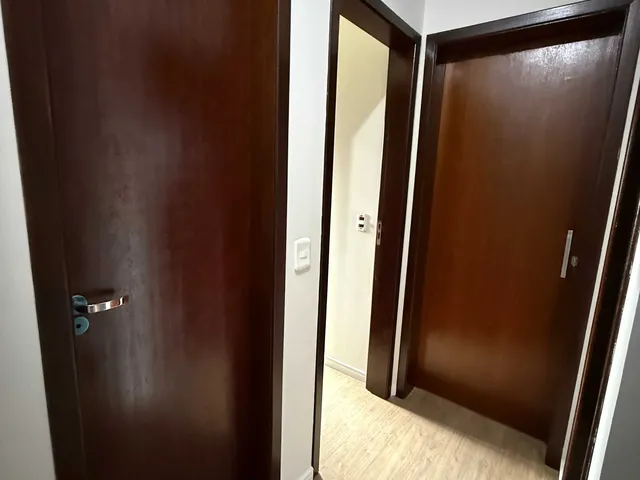 Imagem 11: Geminado com 3 dormitórios sendo 1 suíte e 2 vagas de garagem - Boa Vista
