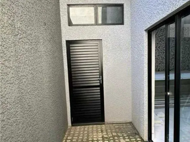 Imagem 14: Casa com 3 dormitórios sendo 1 suíte e 2 vagas de garagem em Joinville/SC