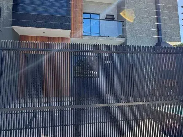 Imagem 9: Casa com 3 dormitórios sendo 1 suíte e 2 vagas de garagem em Joinville/SC