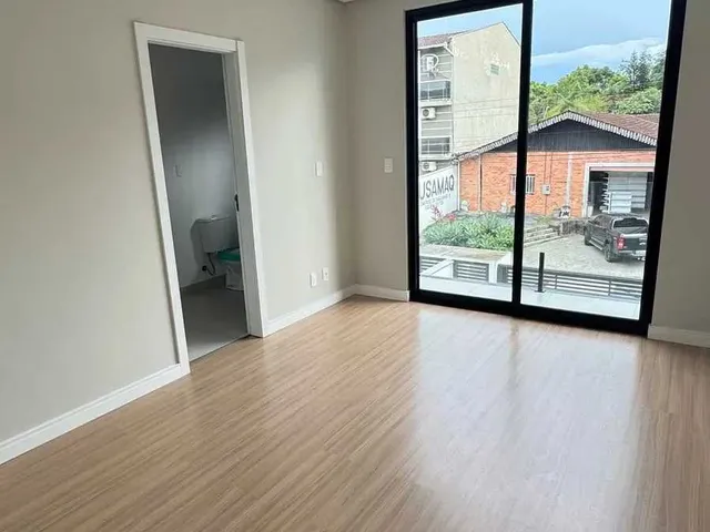 Imagem 14: Geminado com 3 suítes e 2 vagas de garagem - Saguaçu