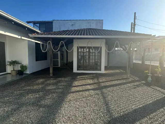 Imagem: Casa com 3 dormitórios sendo 1 suíte e