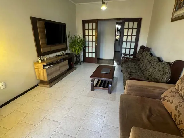 Imagem: Casa com 3 dormitórios sendo 1 suíte e