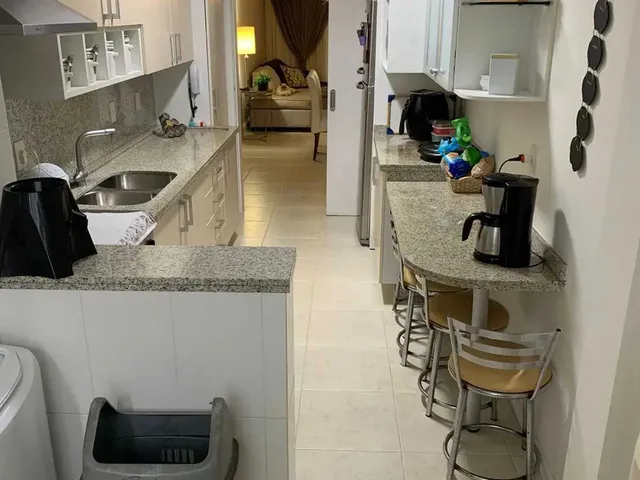Imagem 7: Cobertura duplex com 3 suítes sendo 1 master e 2 vagas - Meia Praia