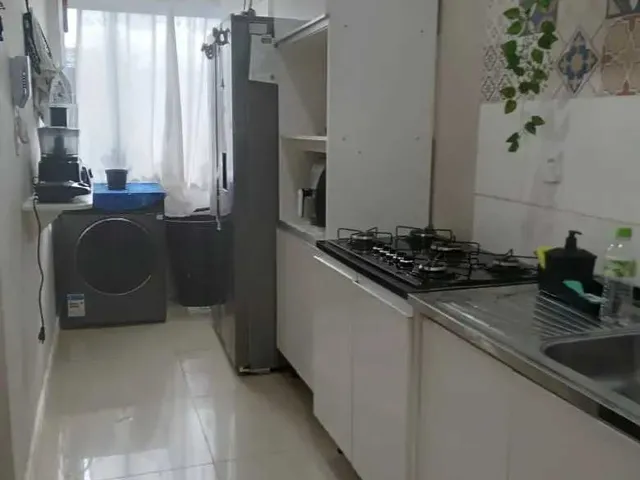 Imagem 3: Apartamento térreo diferenciado 2 dormitórios, sendo 1 suíte e 1 vaga no Centro de
