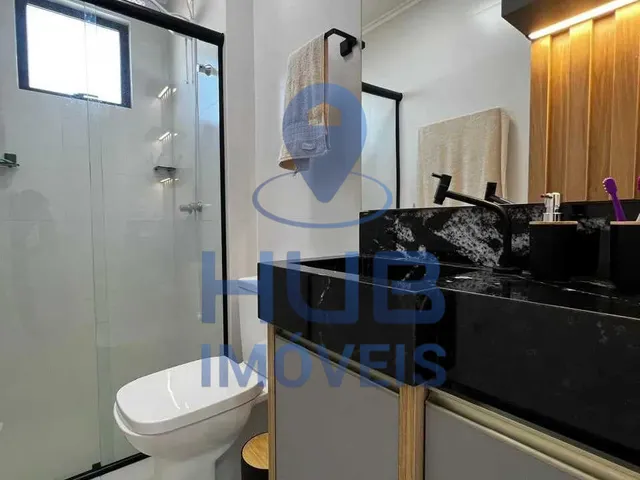 Imagem 4: Apartamento quadra mar mobiliado com 2 suítes e 1 vaga de garagem - Gravatá em