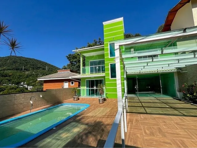 Imagem: Casa 4 Dormitórios para venda em Florianópolis