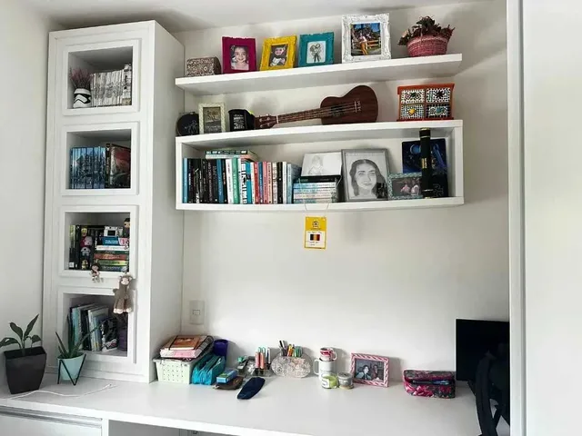 Imagem 11: Casa com 3 dormitórios sendo 1 suíte e 2 vagas de garagem - Bairro Campeche