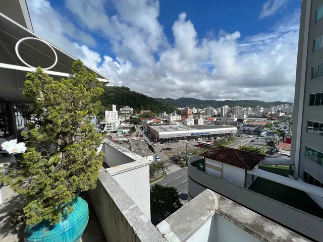 Imagem 11: Sala Comercial com 2 Ambientes e 1 Vaga na Avenida Central - Balneário Camboriú