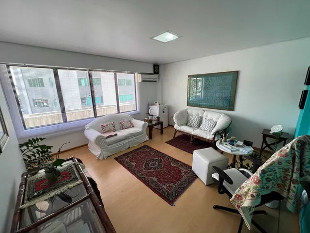 Imagem 3: Sala Comercial com 2 Ambientes e 1 Vaga na Avenida Central - Balneário Camboriú