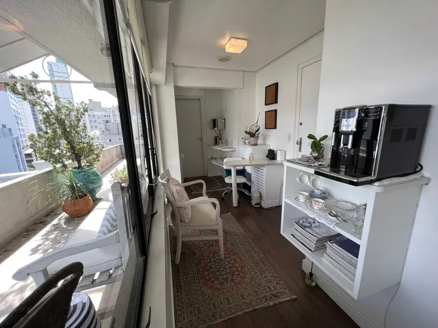 Imagem 8: Sala Comercial com 2 Ambientes e 1 Vaga na Avenida Central - Balneário Camboriú