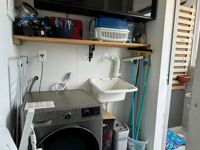 Imagem 9: Apartamento semi mobiliado com 2 dormitórios e 2 vagas de garagem no bairro Vila Nova