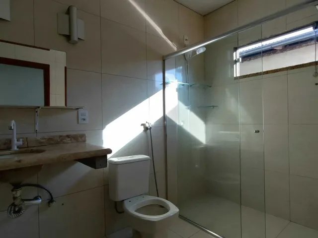 Imagem 9: Casa com 3 dormitórios sendo 1 suíte e 2 vagas de garagem no bairro são Judas Itajai/SC