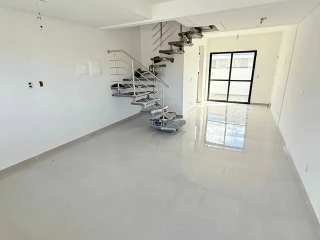 Imagem: Sobrado de alto padrão com 2 suítes e
