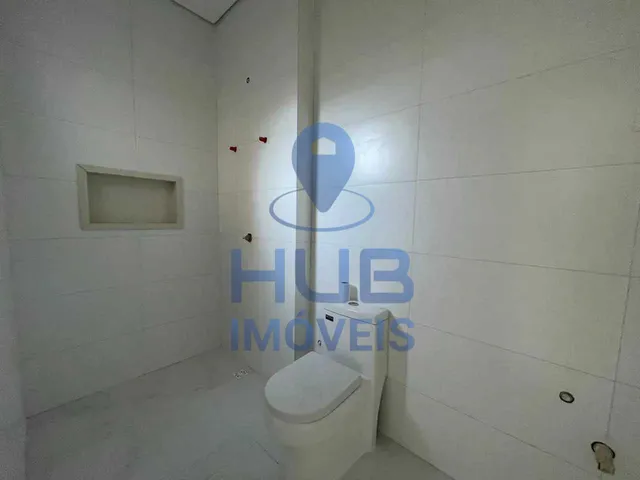 Imagem 14: Apartamento com 2 dormitórios sendo 2 suítes e 1 vaga de garagem em Camboriú/SC
