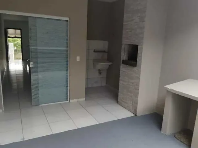 Imagem: Casa com 2 dormitórios e 1 vaga de garagem