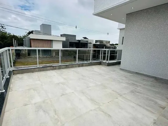 Imagem 5: Sobrado com 3 Suítes com Sacadas e 2 Vagas Descobertas em Ingleses do Rio Vermelho, Florianópolis/Sc