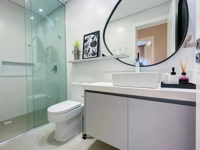 Imagem 14: Apartamento mobiliado com 3 dormitórios sendo 2 suítes a 350m da Praia