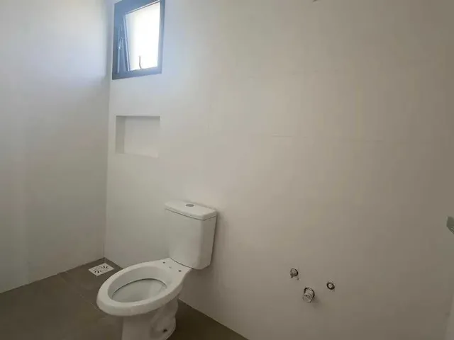 Imagem 3: Casa com 3 suítes e 1 vaga garagem - Campeche