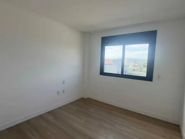 Imagem 8: Casa com 3 suítes e 1 vaga garagem - Campeche