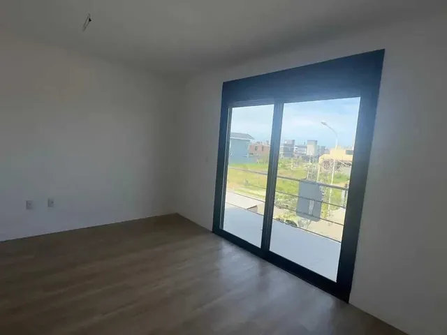 Imagem 10: Casa com 3 suítes e 1 vaga garagem - Campeche