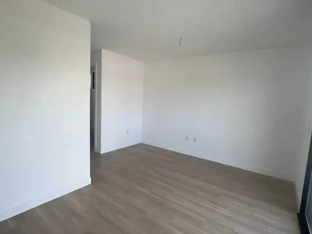 Imagem 7: Casa com 3 suítes e 1 vaga garagem - Campeche