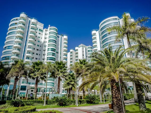Imagem 7: Apartamento Frente Mar Pronto pra Morar! com 3 Suítes e 4 Vagas de Garagem na Praia Brava - Itajaí