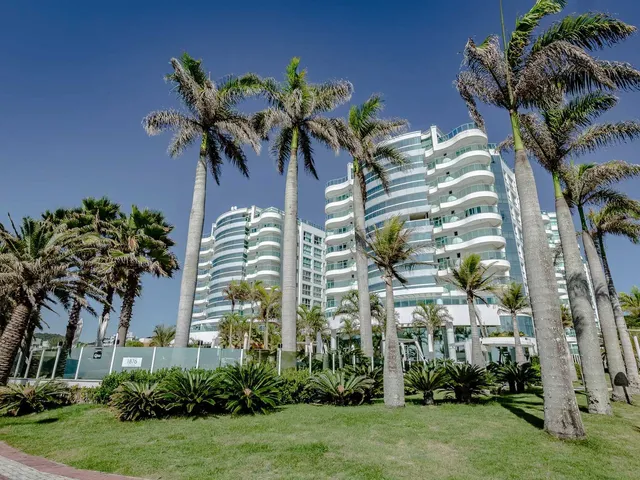 Imagem 12: Apartamento Frente Mar Pronto pra Morar! com 3 Suítes e 4 Vagas de Garagem na Praia Brava - Itajaí