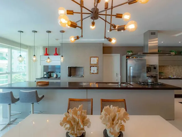 Imagem 16: Apartamento Frente Mar Pronto pra Morar! com 3 Suítes e 4 Vagas de Garagem na Praia Brava - Itajaí