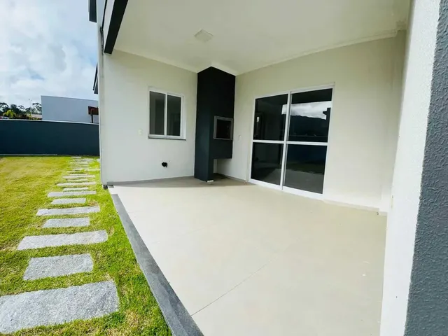 Imagem 3: Casa alto padrão 3 dormitórios sendo 1 suíte e 2 demi-suítes e 2 vagas em