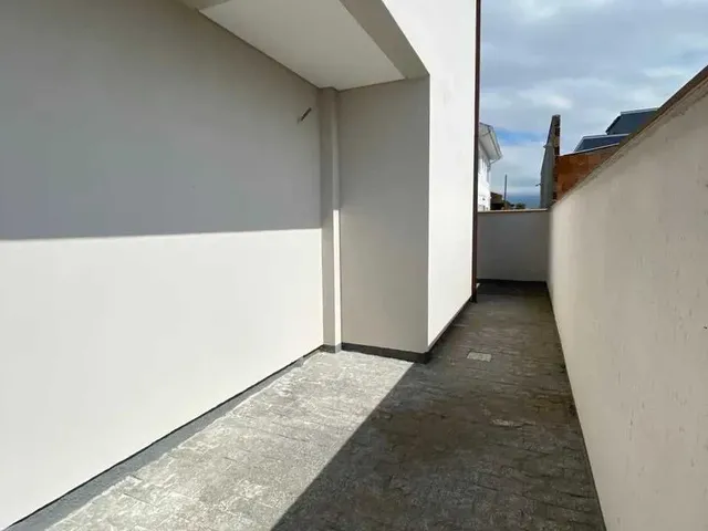 Imagem: Sobrado com 2 Suítes e 2 Vagas de Garagem