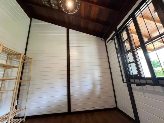 Imagem 14: Casa com 3 dormitórios sendo 1 suíte e 1 vaga de garagem no Bairro Cabeçudas em