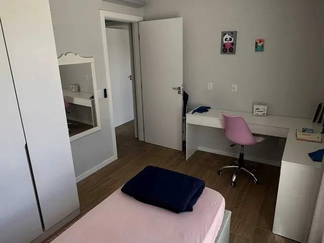 Imagem 10: Casa com 3 dormitórios sendo 1 suíte e 2 vagas de garagem em Biguaçu/SC