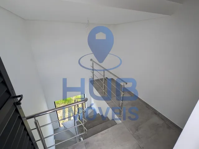 Imagem 5: Casa Individual com 2 Suítes, Terraço Privativo e Vista Panorâmica para o Mar —