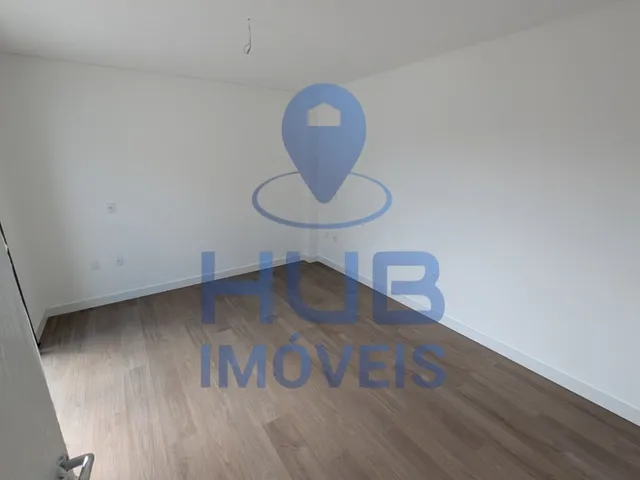 Imagem 11: Casa Individual com 2 Suítes, Terraço Privativo e Vista Panorâmica para o Mar —