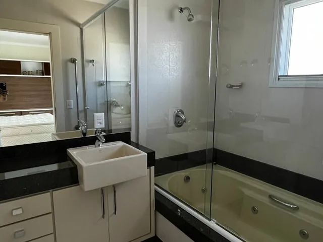 Imagem 8: Casa com 3 dormitórios à venda sendo 3 suítes, 203.6 m² por - R$ 1.600.000,00