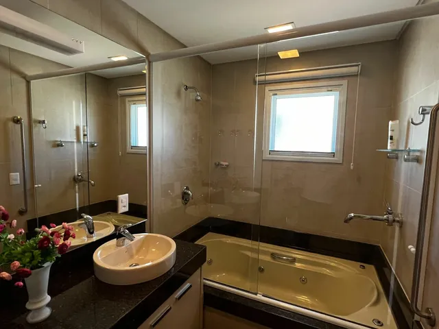 Imagem 11: Casa com 3 dormitórios à venda sendo 3 suítes, 203.6 m² por - R$ 1.600.000,00