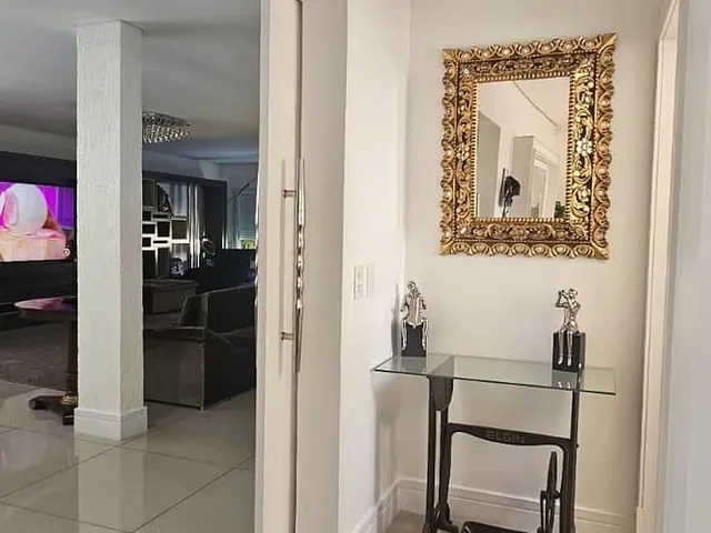 Imagem 15: Casa Para Locação,360m2. Finamente Mobiliada, 5 Dormitórios(3 Suítes), 6 Vagas