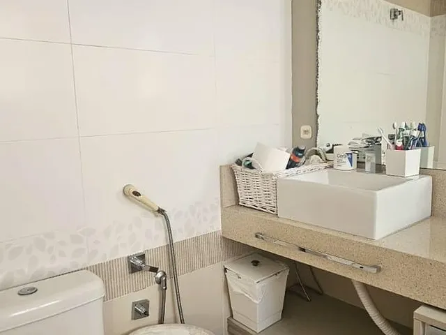 Imagem 4: Casa Para Locação,360m2. Finamente Mobiliada, 5 Dormitórios(3 Suítes), 6 Vagas