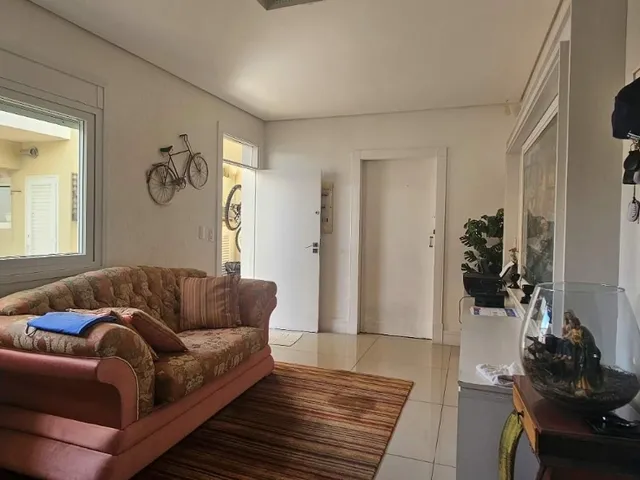 Imagem 5: Casa Para Locação,360m2. Finamente Mobiliada, 5 Dormitórios(3 Suítes), 6 Vagas