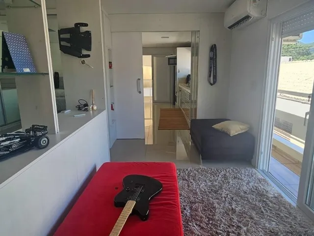 Imagem 14: Casa Para Locação,360m2. Finamente Mobiliada, 5 Dormitórios(3 Suítes), 6 Vagas