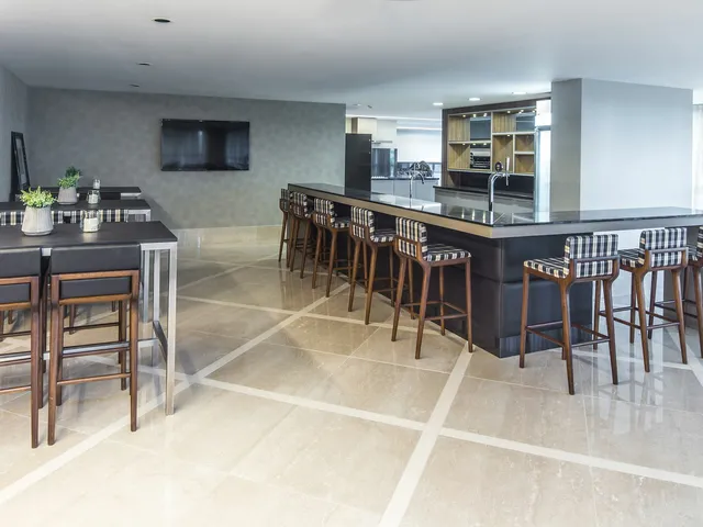 Imagem 9: Decorado com 4 Dormitórios À Venda Sendo 4 Suítes, 233.0 M² por - R$ 13.500.000,00 - Centro - Bal. Camboriú/Sc