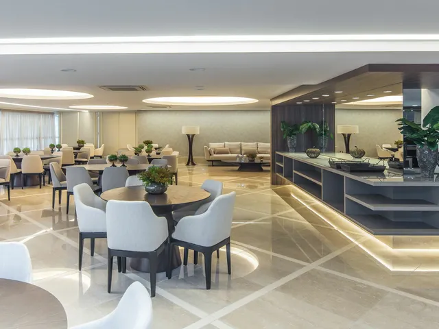 Imagem 10: Decorado com 4 Dormitórios À Venda Sendo 4 Suítes, 233.0 M² por - R$ 13.500.000,00 - Centro - Bal. Camboriú/Sc