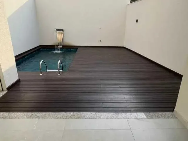 Imagem 8: Casa Alto Padrão com 3 dormitórios sendo 1 suíte master e 2 vagas no América em
