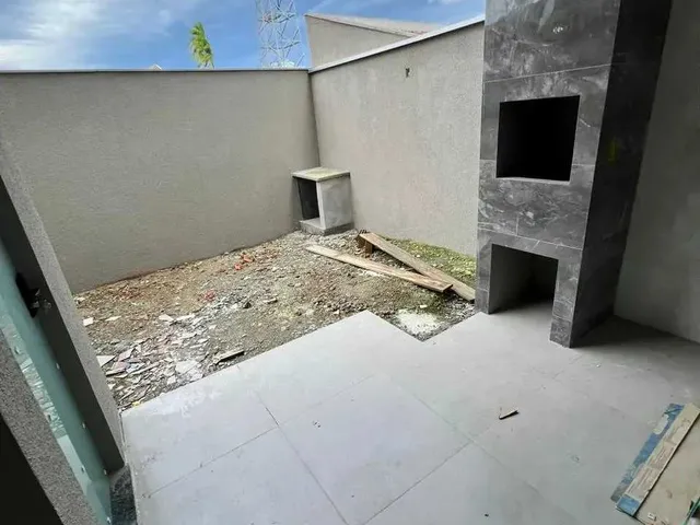 Imagem 6: Geminado com 3 suítes e 2 vagas de garagem - Saguaçu