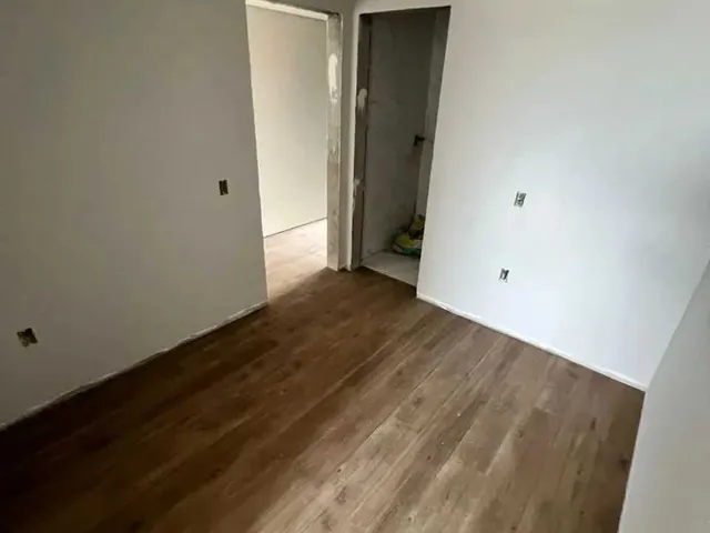 Imagem 7: Geminado com 3 suítes e 2 vagas de garagem - Saguaçu