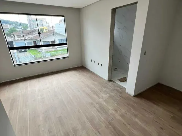 Imagem 8: Geminado com 3 suítes e 2 vagas de garagem - Saguaçu
