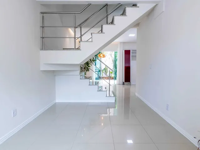Imagem 3: Casa com 3 dormitórios sendo 1 suíte e 1 vaga de garagem em Itajaí/SC