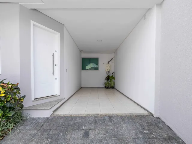 Imagem 9: Casa com 3 dormitórios sendo 1 suíte e 1 vaga de garagem em Itajaí/SC