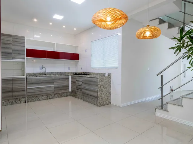 Imagem 5: Casa com 3 dormitórios sendo 1 suíte e 1 vaga de garagem em Itajaí/SC
